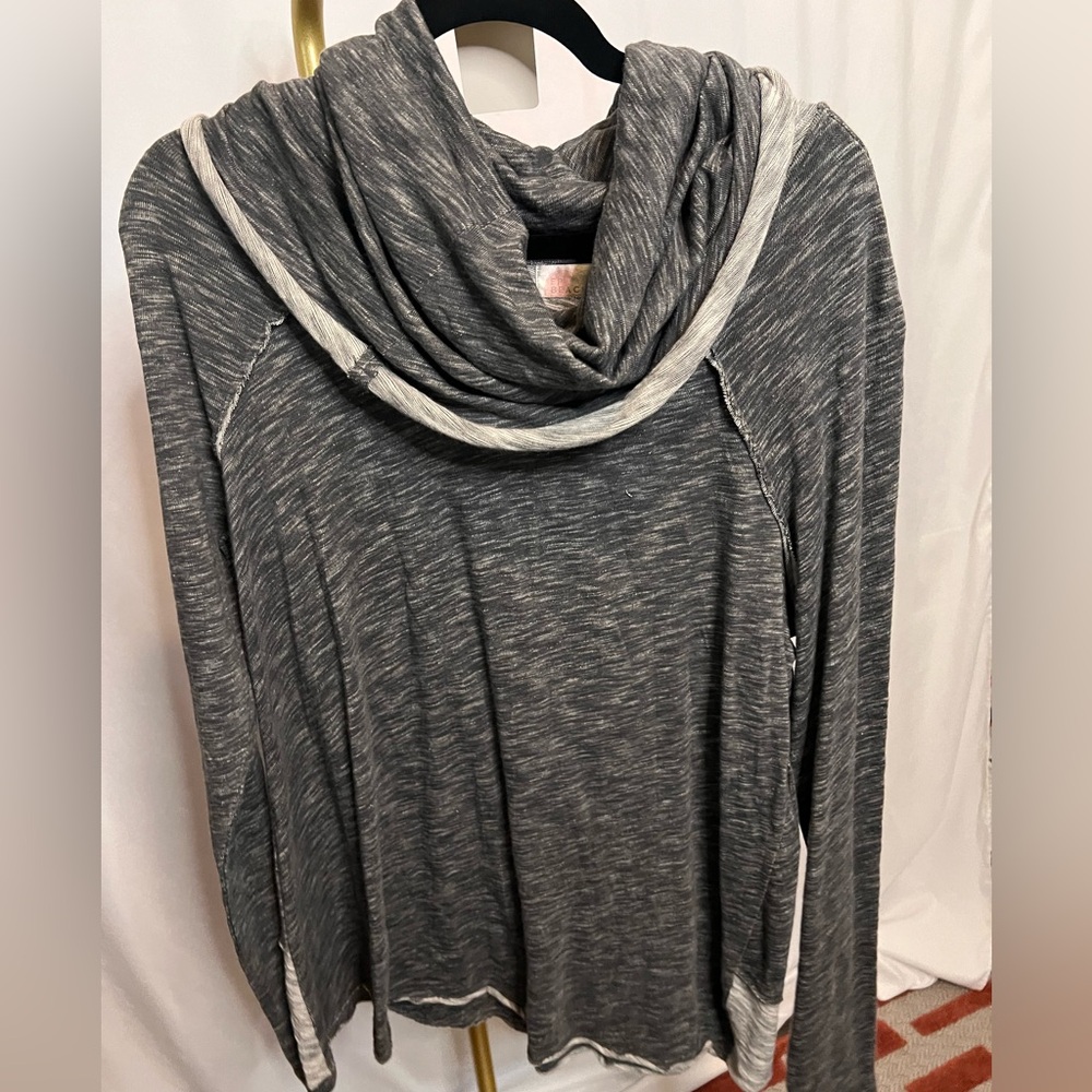 Free people beach two body new with tags size medium/large  (B4)